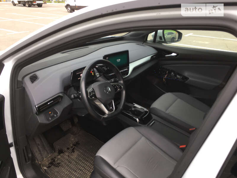 Внедорожник / Кроссовер Volkswagen ID.4 2021 в Киеве