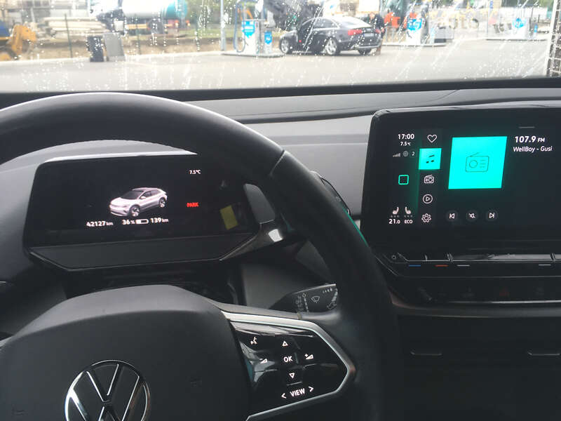 Внедорожник / Кроссовер Volkswagen ID.4 2021 в Киеве