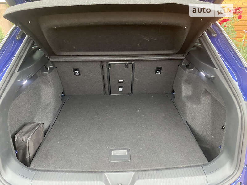 Внедорожник / Кроссовер Volkswagen ID.4 2022 в Днепре