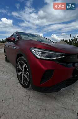 Внедорожник / Кроссовер Volkswagen ID.4 2021 в 