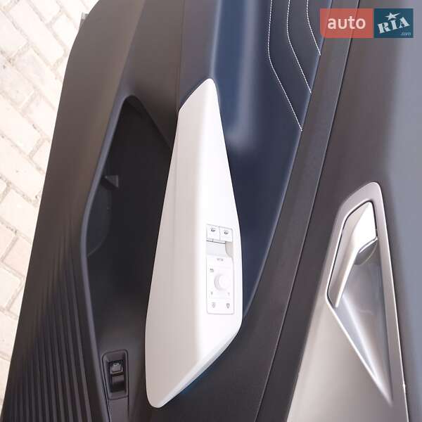 Внедорожник / Кроссовер Volkswagen ID.4 2023 в Ивано-Франковске