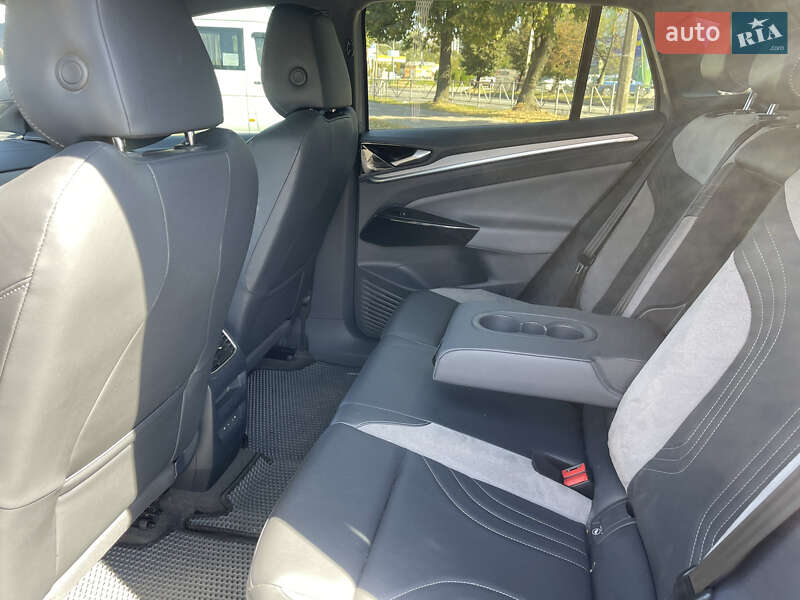 Внедорожник / Кроссовер Volkswagen ID.4 2022 в Хмельницком