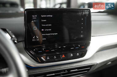 Внедорожник / Кроссовер Volkswagen ID.4 2022 в 