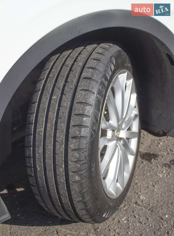 Внедорожник / Кроссовер Volkswagen ID.4 2022 в Покрове