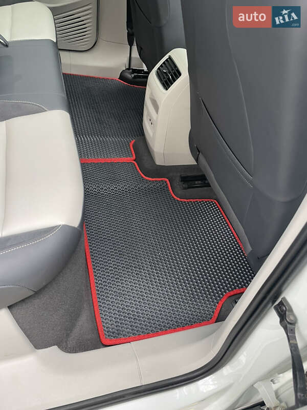 Позашляховик / Кросовер Volkswagen ID.4 2022 в Івано-Франківську