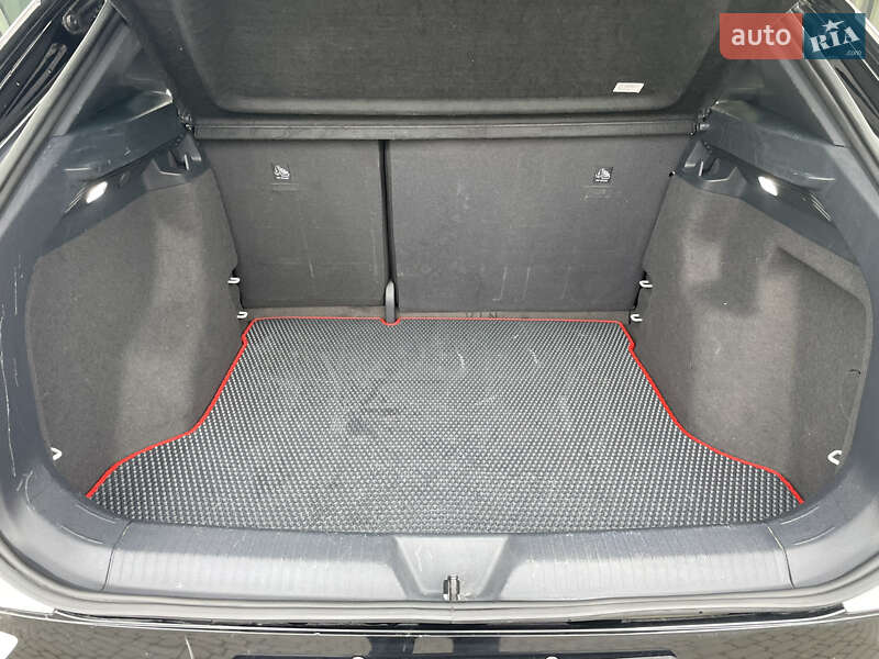 Позашляховик / Кросовер Volkswagen ID.4 2022 в Івано-Франківську