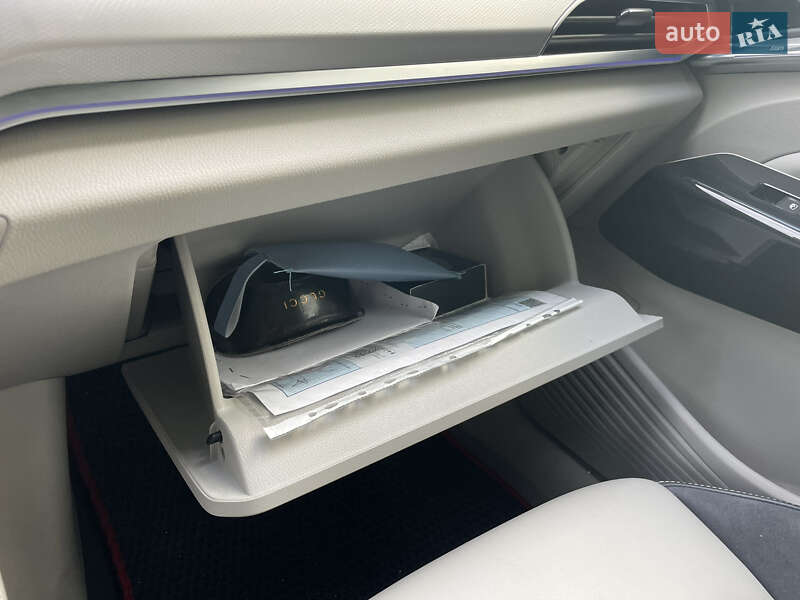 Позашляховик / Кросовер Volkswagen ID.4 2022 в Івано-Франківську