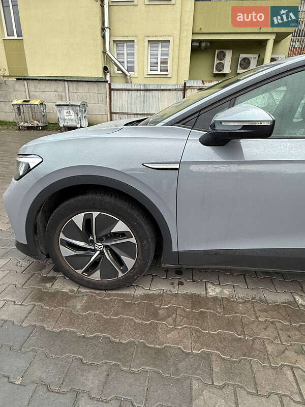 Позашляховик / Кросовер Volkswagen ID.4 2021 в Львові