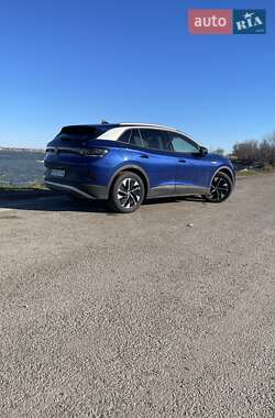 Внедорожник / Кроссовер Volkswagen ID.4 2021 в 