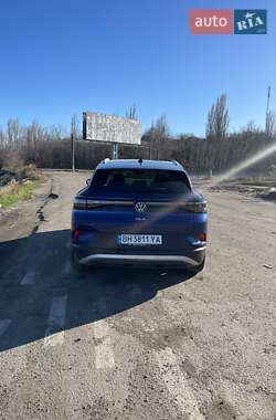 Внедорожник / Кроссовер Volkswagen ID.4 2021 в 