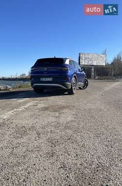 Внедорожник / Кроссовер Volkswagen ID.4 2021 в 
