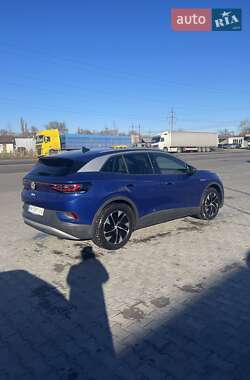 Внедорожник / Кроссовер Volkswagen ID.4 2021 в 