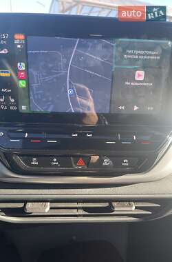 Внедорожник / Кроссовер Volkswagen ID.4 2021 в 