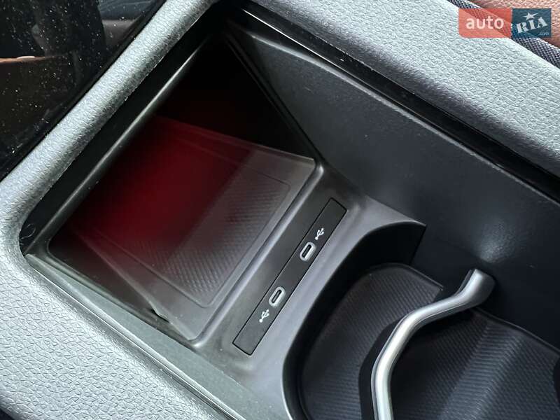 Позашляховик / Кросовер Volkswagen ID.4 2020 в Львові