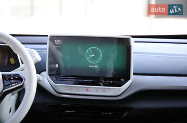 Внедорожник / Кроссовер Volkswagen ID.4 2023 в 