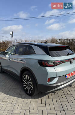 Внедорожник / Кроссовер Volkswagen ID.4 2023 в 