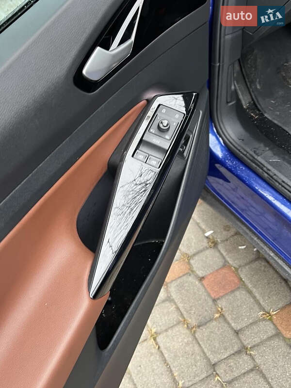 Внедорожник / Кроссовер Volkswagen ID.4 2022 в Киеве фото 13 Внедорожник / Кроссовер Volkswagen ID.4 2022 в Киеве