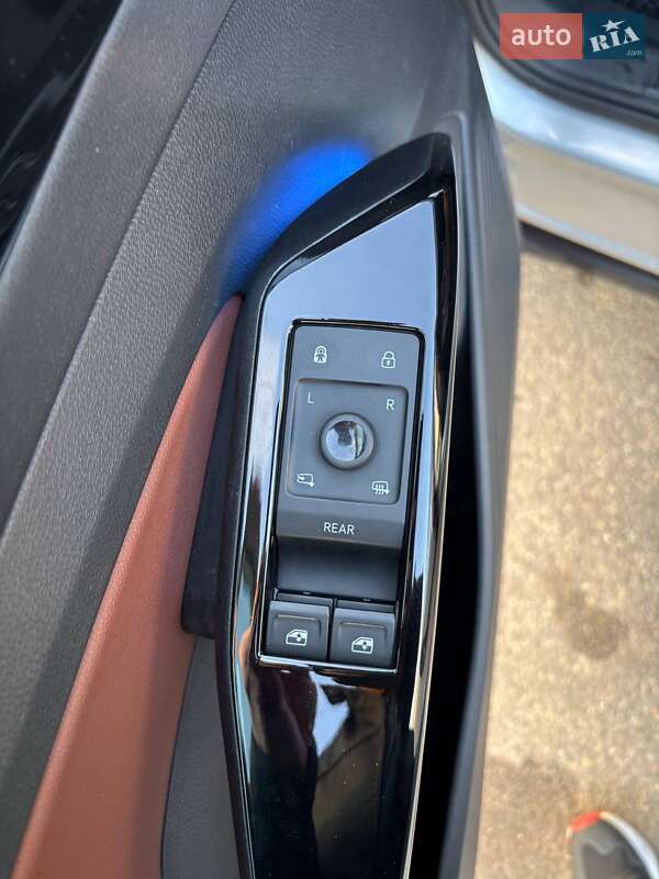 Внедорожник / Кроссовер Volkswagen ID.4 2021 в Запорожье