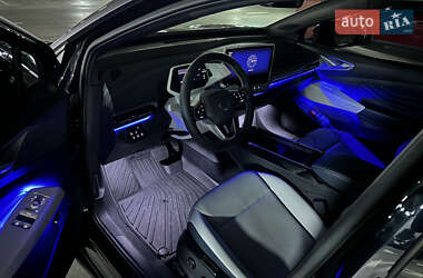 Позашляховик / Кросовер Volkswagen ID.4 2022 в 