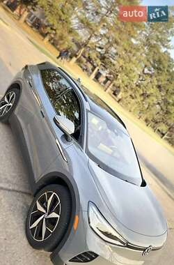 Внедорожник / Кроссовер Volkswagen ID.4 2023 в 