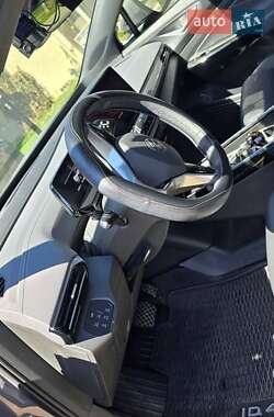 Внедорожник / Кроссовер Volkswagen ID.4 2023 в 