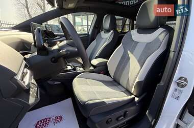 Внедорожник / Кроссовер Volkswagen ID.4 2022 в 