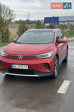 Внедорожник / Кроссовер Volkswagen ID.4 2022 в 