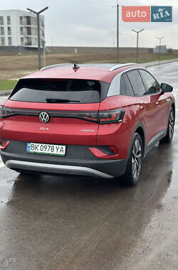 Внедорожник / Кроссовер Volkswagen ID.4 2022 в 
