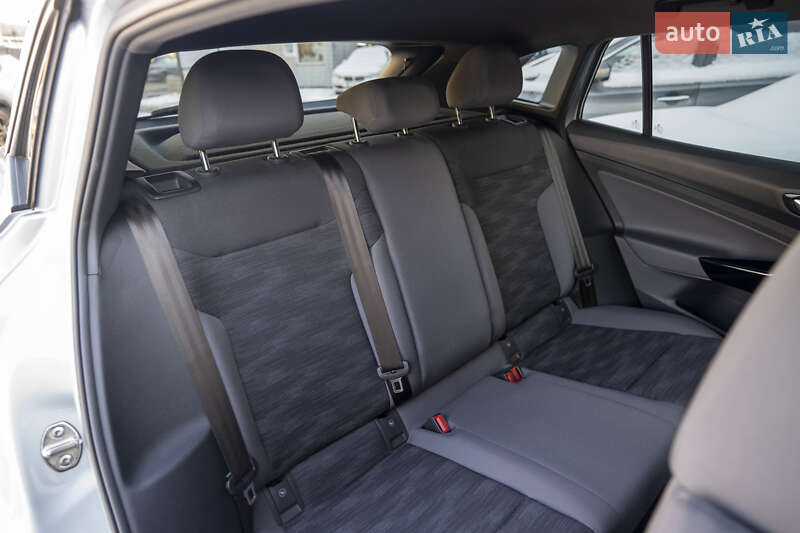 Внедорожник / Кроссовер Volkswagen ID.4 2022 в Киеве фото 26 Внедорожник / Кроссовер Volkswagen ID.4 2022 в Киеве