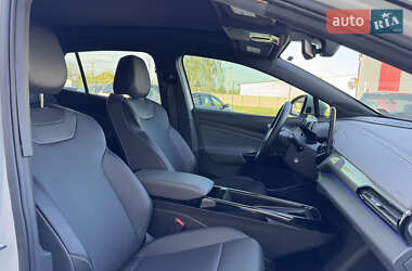 Позашляховик / Кросовер Volkswagen ID.4 2023 в 