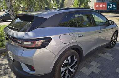 Позашляховик / Кросовер Volkswagen ID.4 2024 в 