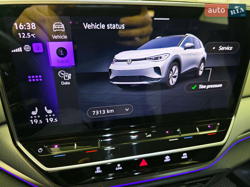 Позашляховик / Кросовер Volkswagen ID.4 2023 в Чернівцях