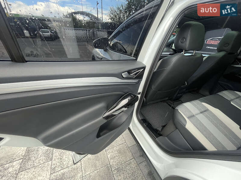 Позашляховик / Кросовер Volkswagen ID.4 2021 в Вінниці