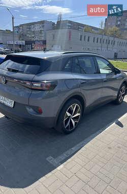 Позашляховик / Кросовер Volkswagen ID.4 2022 в 