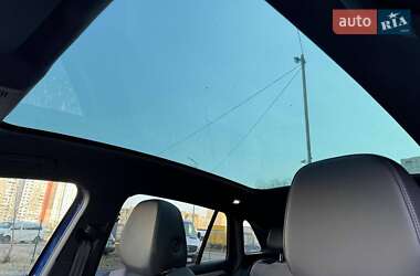 Внедорожник / Кроссовер Volkswagen ID.4 2021 в 