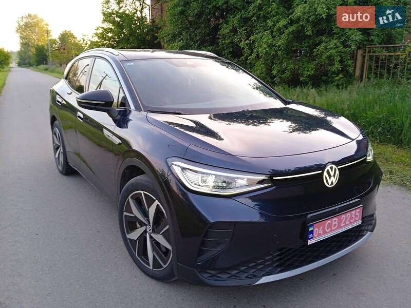 Позашляховик / Кросовер Volkswagen ID.4 2021 в Чернівцях
