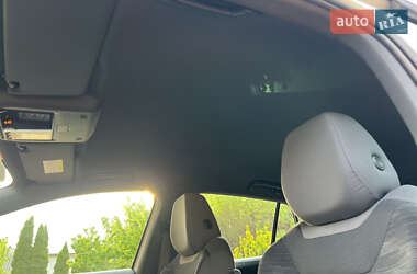 Внедорожник / Кроссовер Volkswagen ID.4 2021 в 