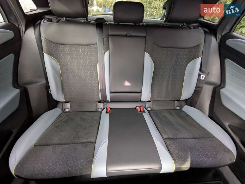 Внедорожник / Кроссовер Volkswagen ID.4 2022 в Днепре