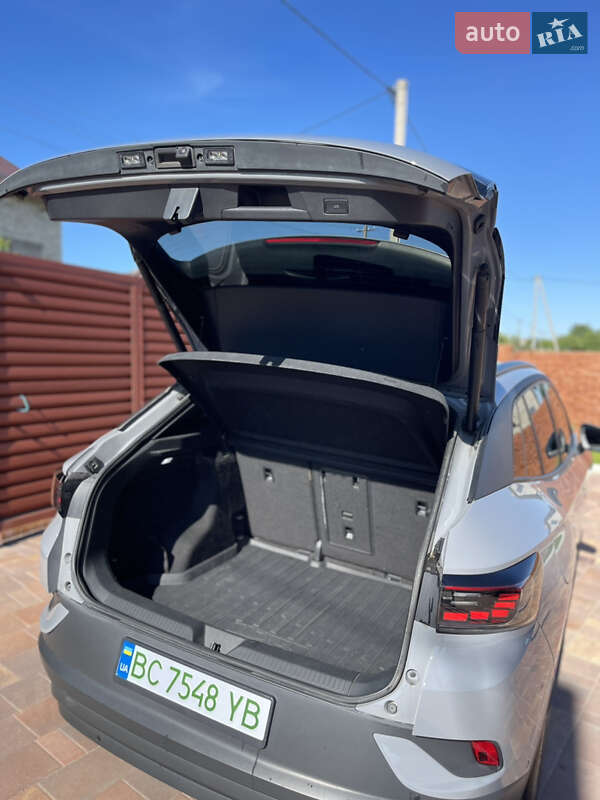Внедорожник / Кроссовер Volkswagen ID.4 2023 в Новояворовске