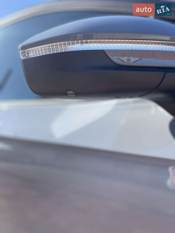 Внедорожник / Кроссовер Volkswagen ID.4 2023 в Новояворовске