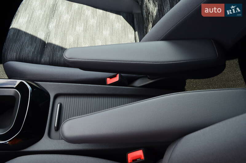 Внедорожник / Кроссовер Volkswagen ID.4 2021 в Львове