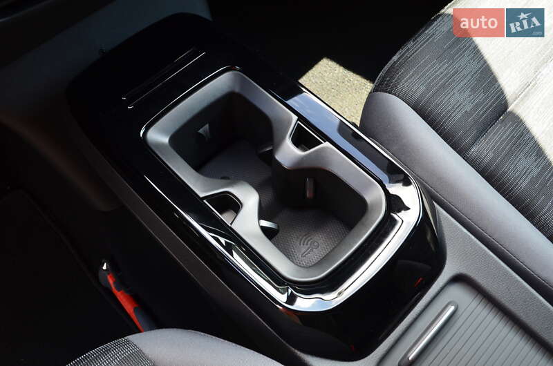 Внедорожник / Кроссовер Volkswagen ID.4 2021 в Львове