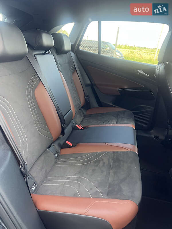 Внедорожник / Кроссовер Volkswagen ID.4 2021 в Львове