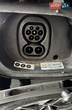 Внедорожник / Кроссовер Volkswagen ID.4 2023 в 