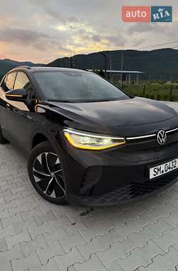 Позашляховик / Кросовер Volkswagen ID.4 2023 в Хусті
