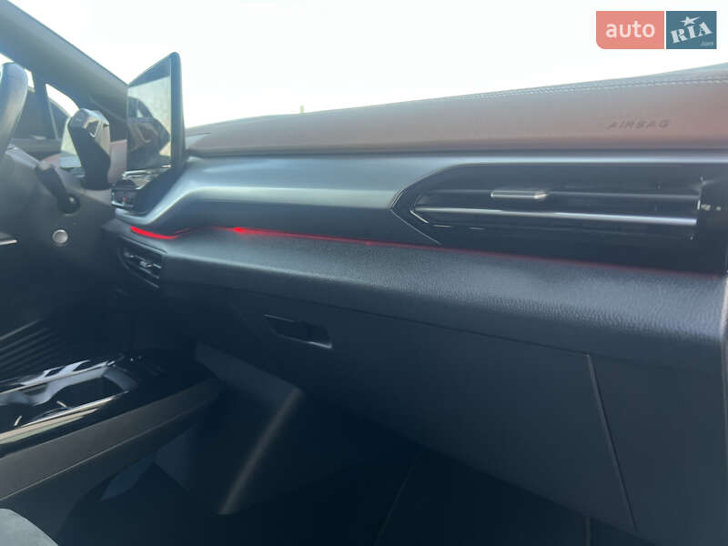 Позашляховик / Кросовер Volkswagen ID.4 2021 в Львові