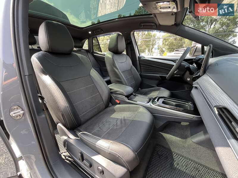 Позашляховик / Кросовер Volkswagen ID.4 2022 в Дніпрі