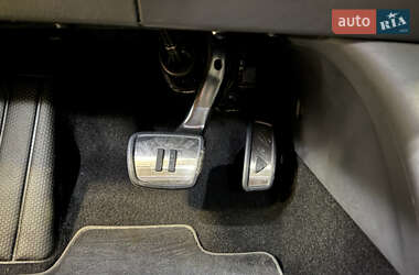 Позашляховик / Кросовер Volkswagen ID.4 2024 в 