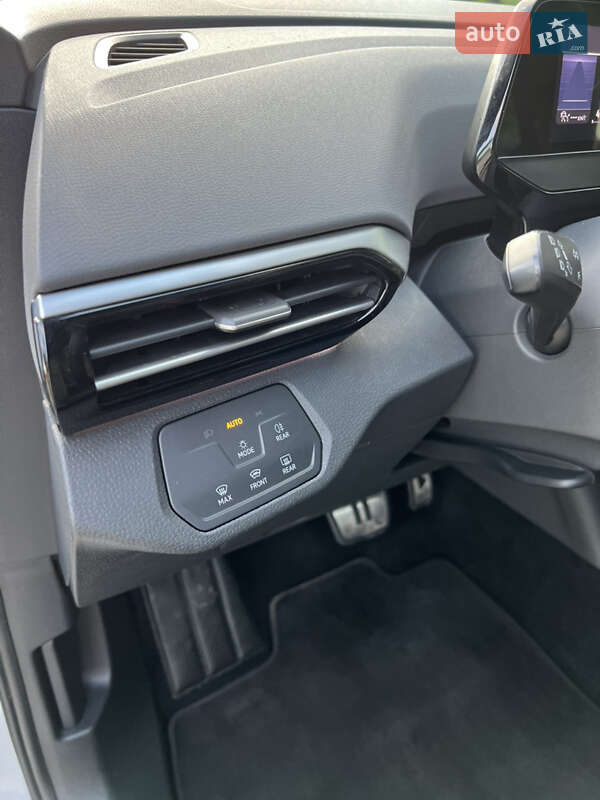 Позашляховик / Кросовер Volkswagen ID.4 2023 в Тернополі