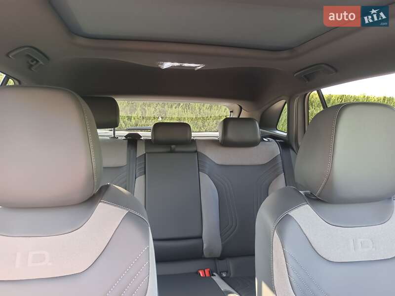Внедорожник / Кроссовер Volkswagen ID.4 2022 в Днепре